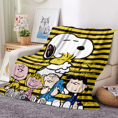 2025 NEW Snoopy Blanket Flannel Fleece Throw Cosplay Blanket Room Decoration