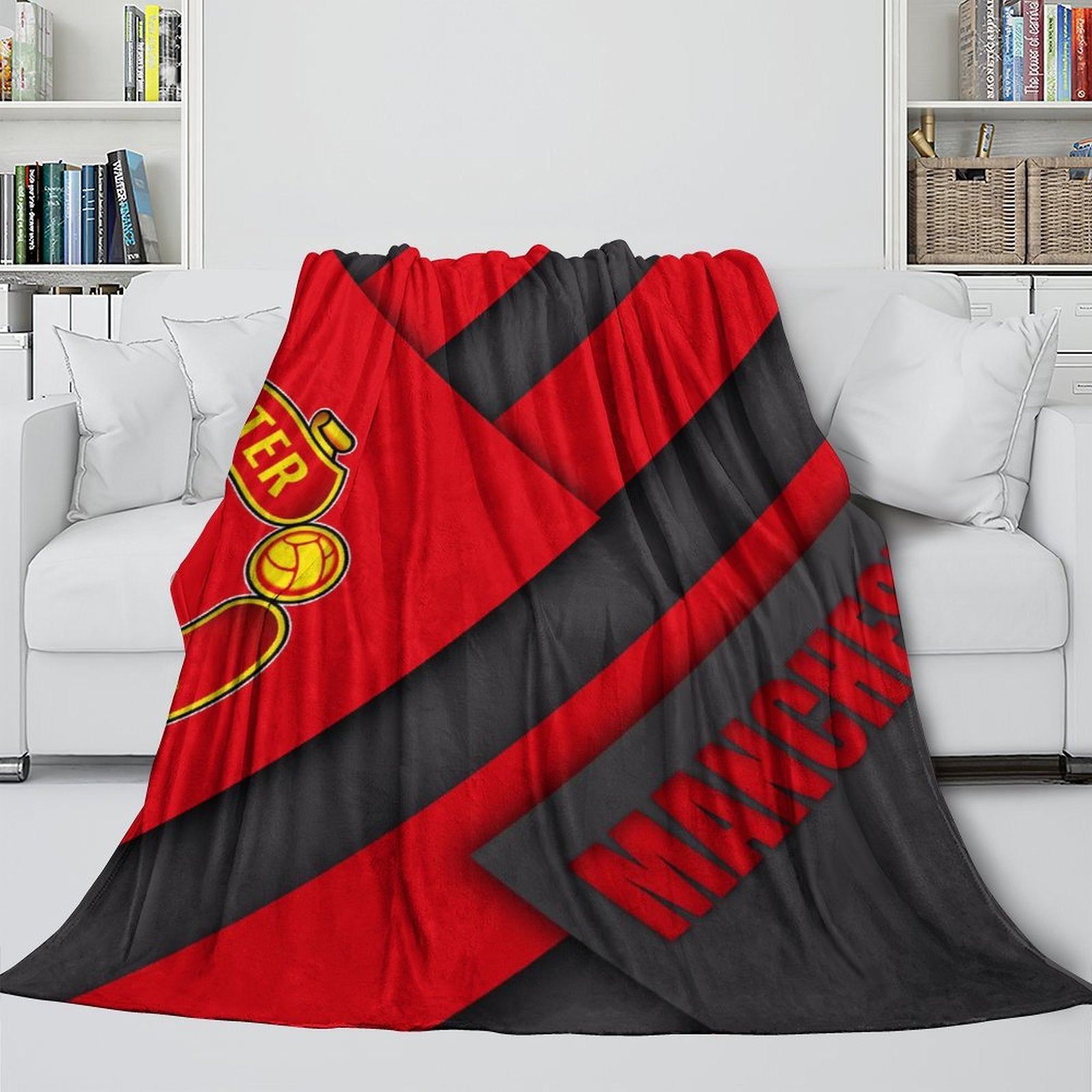 2024 NEW Manchester United Football Club Blanket Flannel Throw Room Decoration